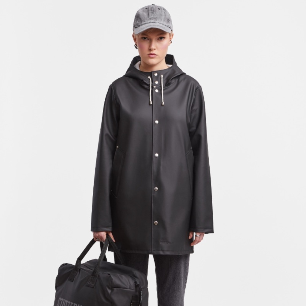 Stutterheim Stockholm Raincoat. XS. Black. Unisex sizing.